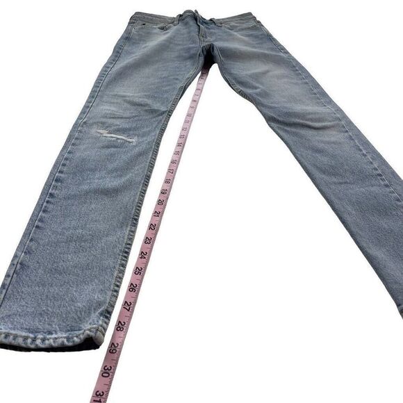 Calvin Klein Jeans Mid Rise Slim Light Wash Womens 26x30 Stretch Ripped Knee - Picture 5 of 9